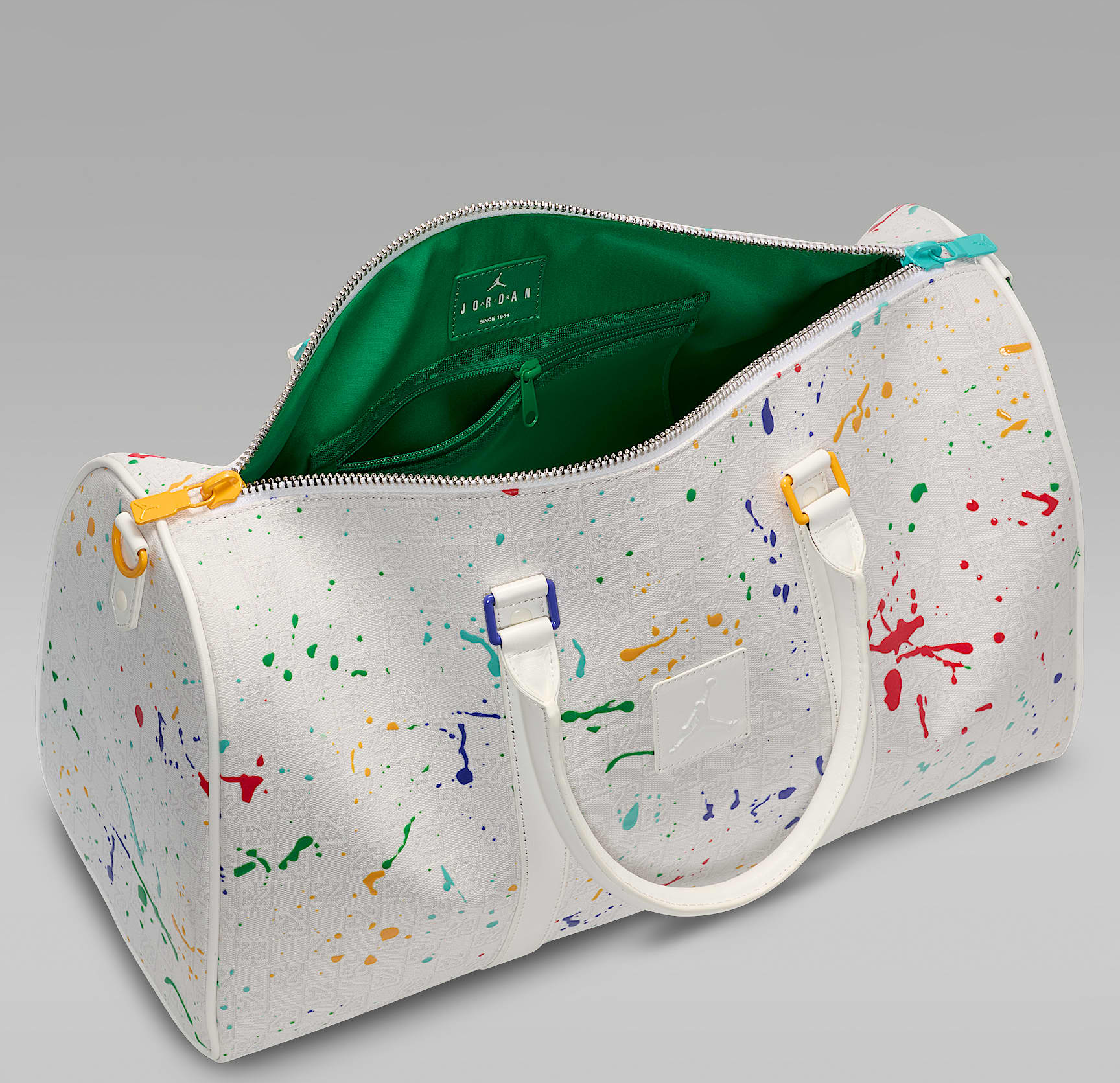 JAM-MONOGRM-DUFFLE-BAG-3